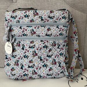 Vera Bradley NWT Figaro cat Disney Triple Zip Hipster
Crossbody